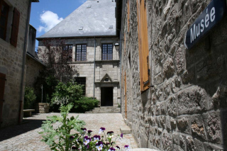 Conférence "Eglises et monastères abandonnés et/ou réutilisés en Haute-Corrèze"