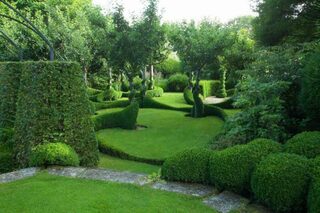 Rendez-vous dans les jardins du Grand Launay