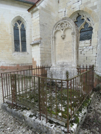 Présentation de la tombe de la famille Bernot