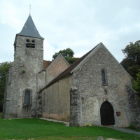 Visitez une église du XIIIe siècle et ses fresques du début du XVIe siècle