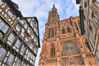 Jeu d'enquete immersif autour de la cathédrale de Strasbourg