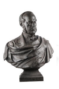 Visite guidée flash : Le buste de Charles Hue, 1er conservateur du musée