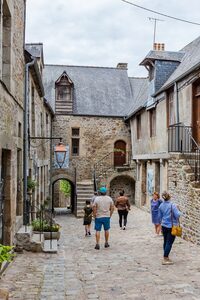 Visite guidée > Raconte-nous Villedieu et son histoire à Villedieu-les-Poêles-Rouffigny