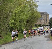 Course des Poiriers en fleurs à Mantilly