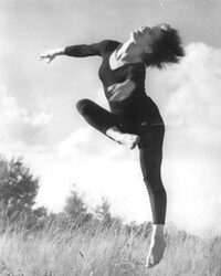 Hommages à Karin Waehner au Regard du Cygne à Paris