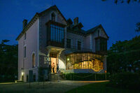 Exposition "Christian Dior, à la recherche des couleurs de l'enfance" à Granville