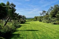 Visite des jardins dessinés selon la technique japonaise du sakkei ou de la vue  à Saubrigues