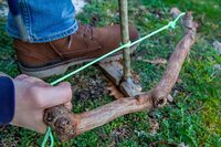 Apprendre le feu par friction à Esvres