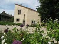 Découverte ludique du jardin autour de la maison natale de Jeanne d'Arc à Domrémy-la-Pucelle