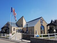 Exposition : Les artistes des barbelés à Quinéville