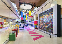 Exposition Pop Art Car par Renault à Paris 8e