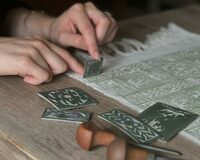 Fresque participative : créez votre portrait de scientifique en tampons à Poitiers