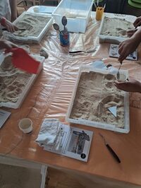 Initiation au bac de fouilles à Argenteuil