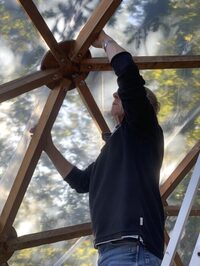 Chantier participatif - création d'une fenêtre du dôme à Concarneau