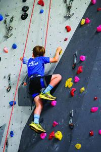 Stage Escalade & Anglais 7-14 ans à Issy-les-Moulineaux