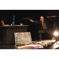 LOIC MEHEE/ La grosse tâche à Poitiers