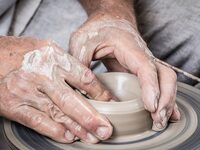 Atelier modelage - silence, on tourne ! à Saint-Hilaire-les-Places