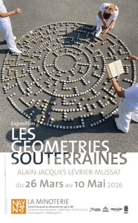 Performance artistique « Matière et mémoire, Bergson et la météorite » de l'arti à Nay