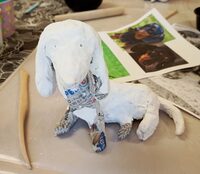 Sculpture en papier mâché à Piégut-Pluviers