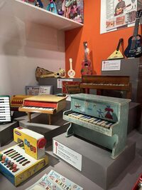 Visite guidée de l'exposition "En fanfare ! La musique s'invite au Musée du Joue à Poissy