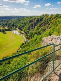 Village de fées et de lutins, une autre histoire des Roches de Ham à Condé-sur-Vire