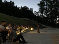 Visite guidée nocturne sur le théâtre antique à Rouillac