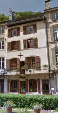 Visite de l'ancienne Hostellerie Sainte-Barbe à Plombières-les-Bains