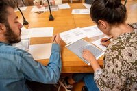 Atelier-enquête paléographique aux Archives nationales d'outre-mer à Aix-en-Provence