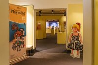 Visite guidée de l'exposition "La vie rétro en Playmobil, de 1930 à 1950" à Nantua